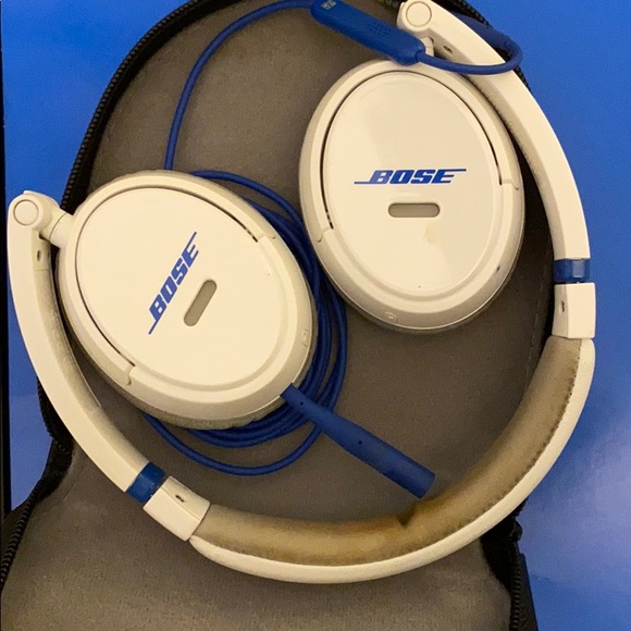 Bose on ear headphones - Picture 8 of 12